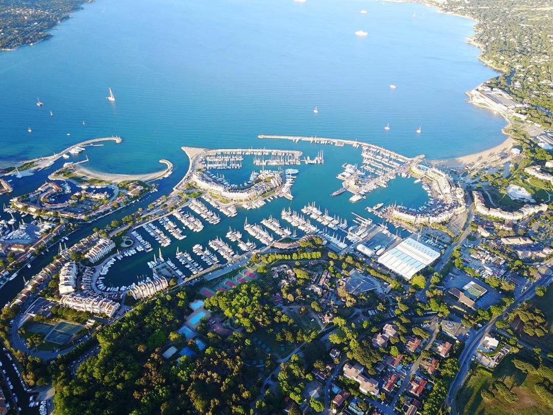 Marinesappartement, La Marina Tropezienne 100M Plage Wifi Fibre Коголин Экстерьер фото